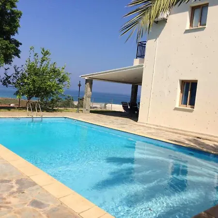 3 Bedrooms House At Argaka 200 M Away From The Beach With Sea View Private Pool And Enclosed Garden Дом отдыха