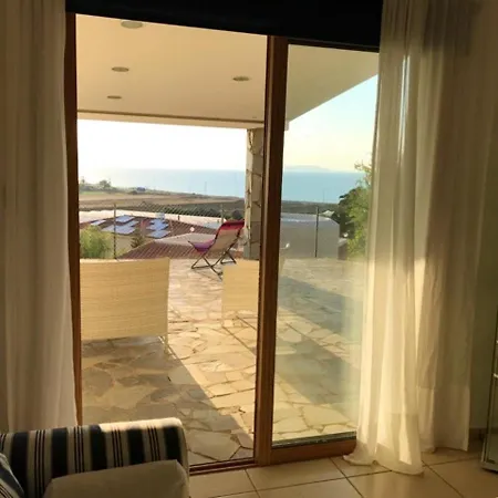 3 Bedrooms House At Argaka 200 M Away From The Beach With Sea View Private Pool And Enclosed Garden Дом отдыха