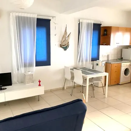 3 Bedrooms House At Argaka 200 M Away From The Beach With Sea View Private Pool And Enclosed Garden ارغاكه