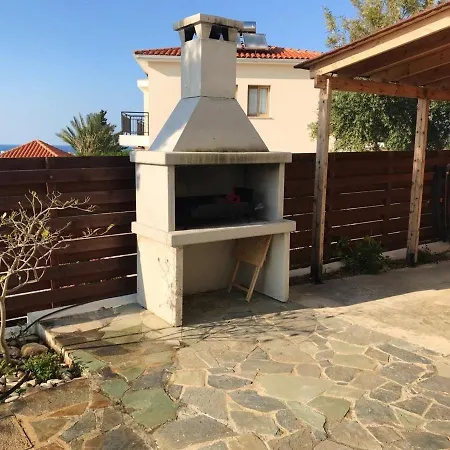 بيت للعطل 3 Bedrooms House At Argaka 200 M Away From The Beach With Sea View Private Pool And Enclosed Garden